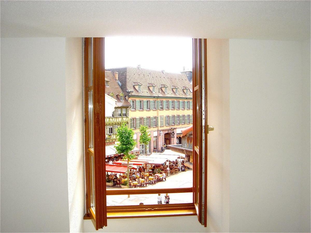 Sous Les Tilleuls Parking Hypercentre 4-6 Personnes Colmar Exterior foto